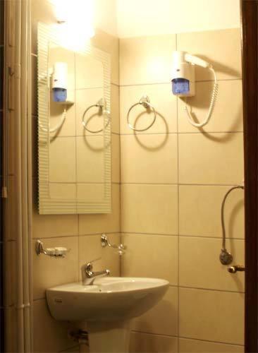 Hotel Figalia Kala Nera Quarto foto